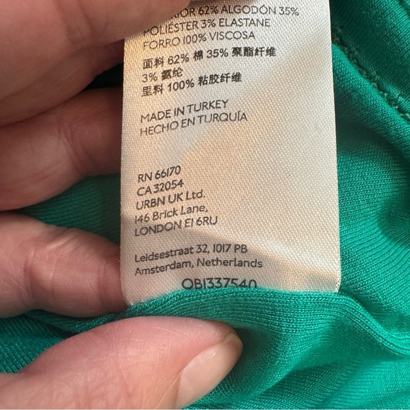 ANTHROPOLOGIE MAEVE Slim Knit Mini Skirt • Rainbow Colorful Tropical Bird - Picture 9 of 9